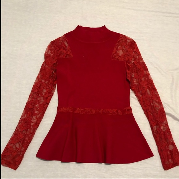 XS Lace Peblum Shirt - Picture 1 of 3